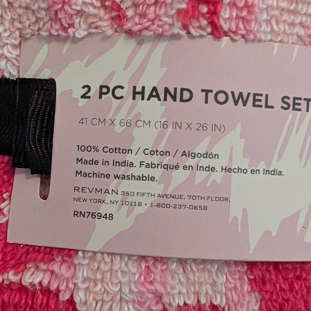 Betsey Johnson Pink Floral Happy Face Retro 70's Style Hand Towel Set